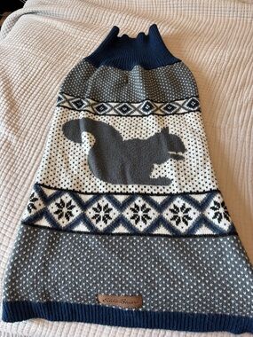 Eddie Bauer XL Dog Sweater